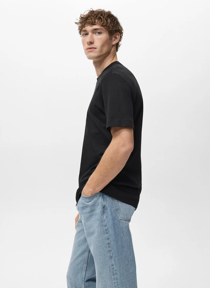 Mango Man  Medium weight regular fit T-shirt for Men | Best Price UAE